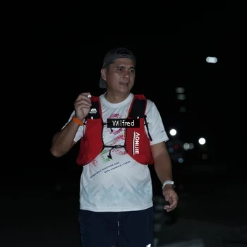 Runner Photo 7616221