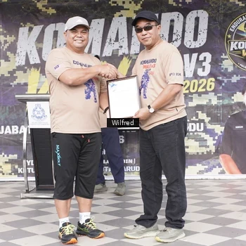 Runner Photo 7616236
