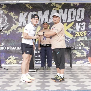 Runner Photo 7616252