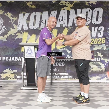 Runner Photo 7616270