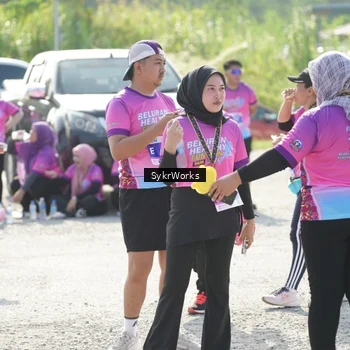 Runner Photo 7616746