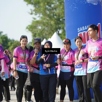Runner Photo 7616752