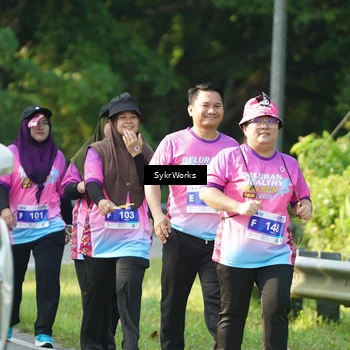Runner Photo 7616890
