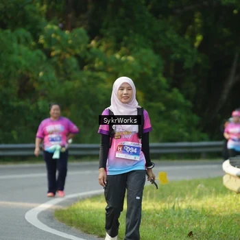 Runner Photo 7616913