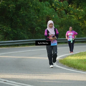 Runner Photo 7616917