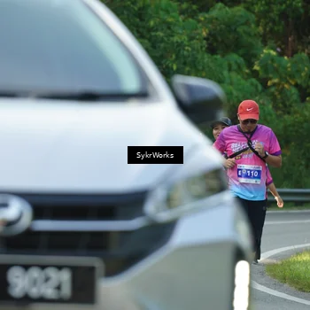 Runner Photo 7616941
