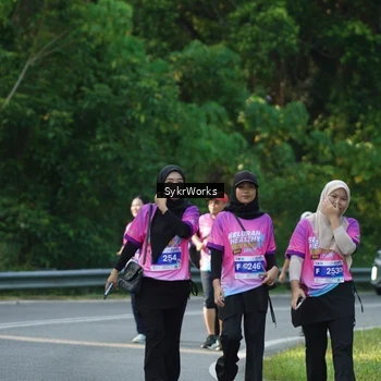 Runner Photo 7616950