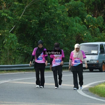Runner Photo 7616956