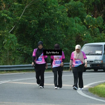 Runner Photo 7616957