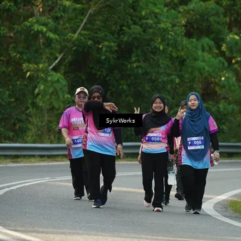 Runner Photo 7616975