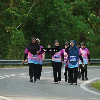 Runner Photo 7616977