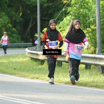 Runner Photo 7617030