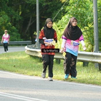 Runner Photo 7617036
