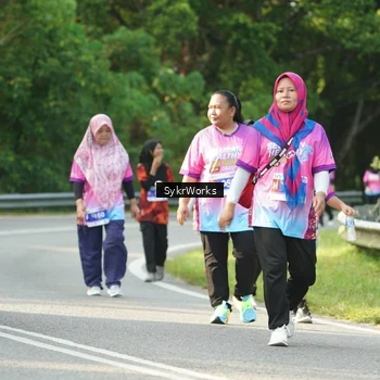 Runner Photo 7617053