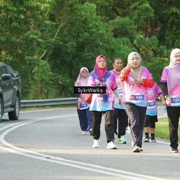 Runner Photo 7617061