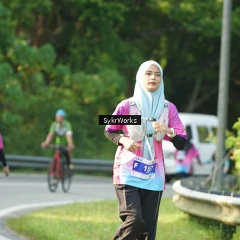 Runner Photo 7617106