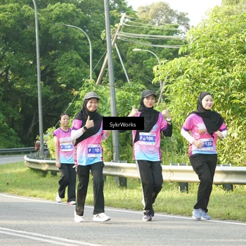 Runner Photo 7617137