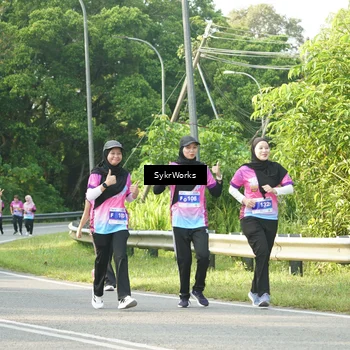 Runner Photo 7617140