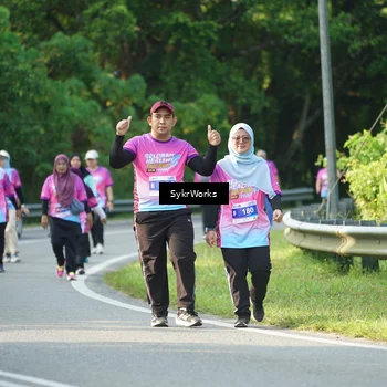 Runner Photo 7617178