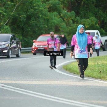 Runner Photo 7617184