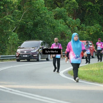 Runner Photo 7617185
