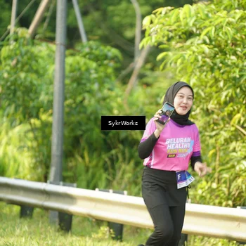 Runner Photo 7617210