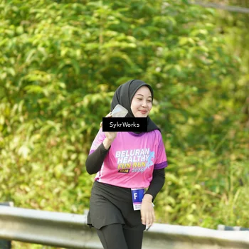 Runner Photo 7617211