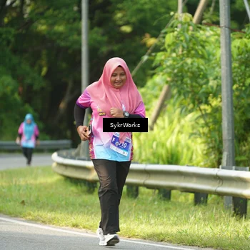 Runner Photo 7617220