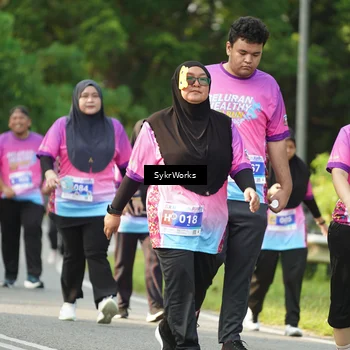 Runner Photo 7617260