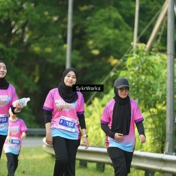 Runner Photo 7617282