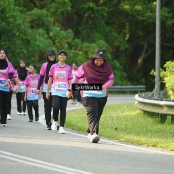 Runner Photo 7617294