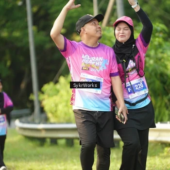 Runner Photo 7617312
