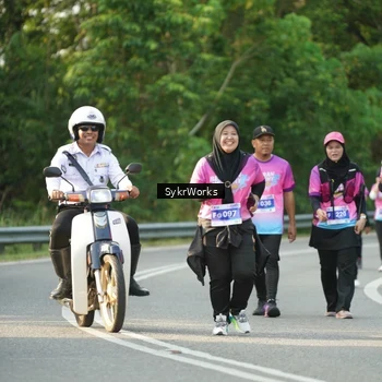 Runner Photo 7617332