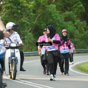 Runner Photo 7617337