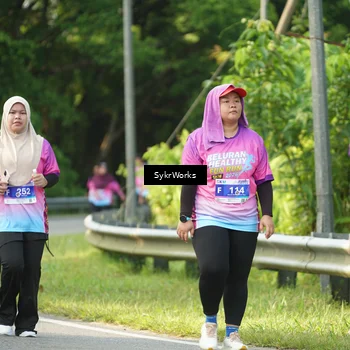 Runner Photo 7617342