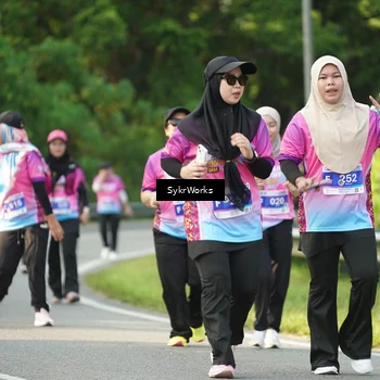 Runner Photo 7617343