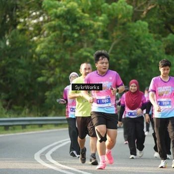 Runner Photo 7617370