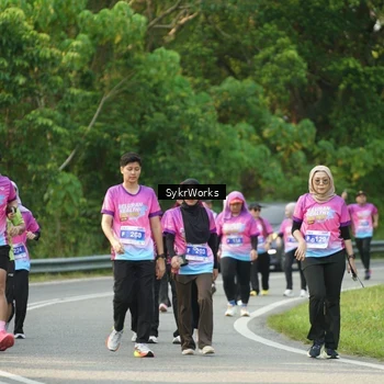 Runner Photo 7617375