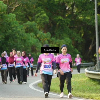 Runner Photo 7617380
