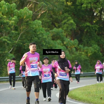Runner Photo 7617388