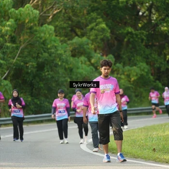 Runner Photo 7617393