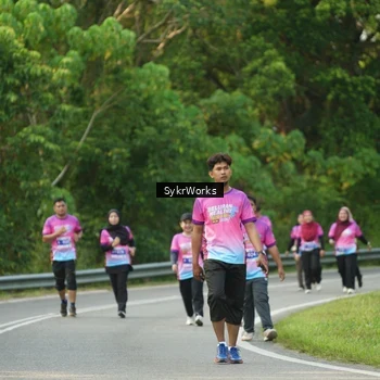 Runner Photo 7617394