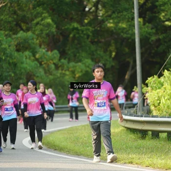 Runner Photo 7617397