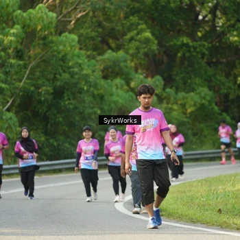 Runner Photo 7617398