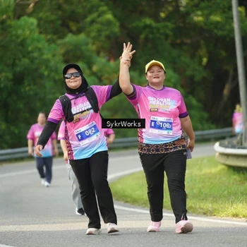 Runner Photo 7617411