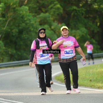 Runner Photo 7617414