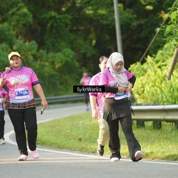 Runner Photo 7617417