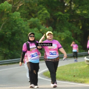 Runner Photo 7617422