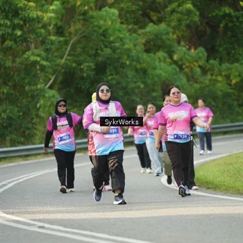 Runner Photo 7617430