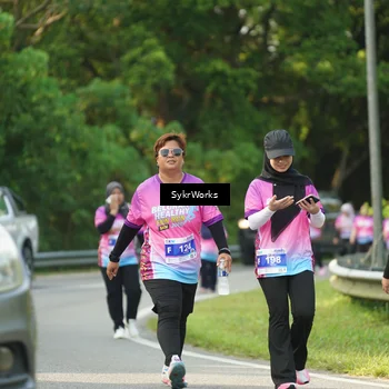 Runner Photo 7617451
